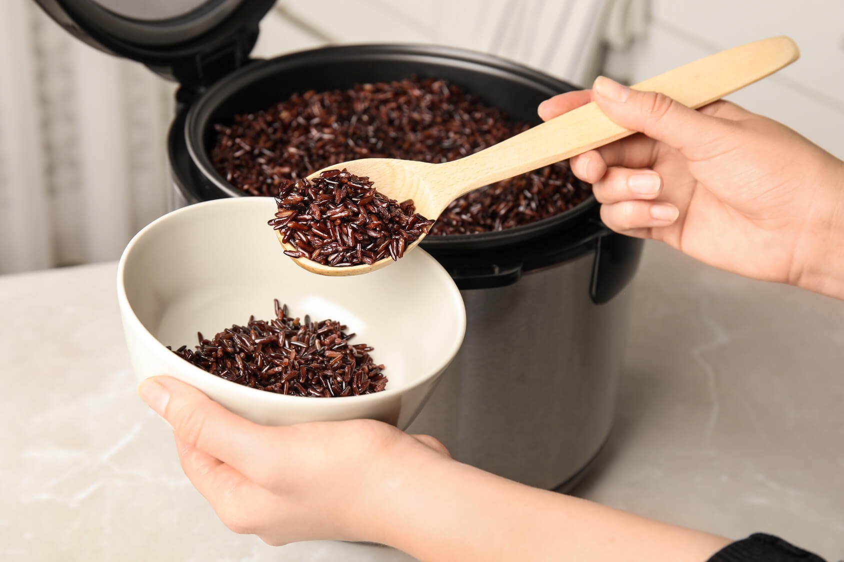 Chọn gạo lứt là khâu quan trọng là có bát cơm dẻo ngon
